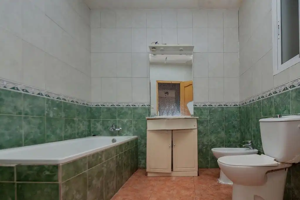Bathroom of Houses for sale in Tavernes de la Valldigna  with Terrace
