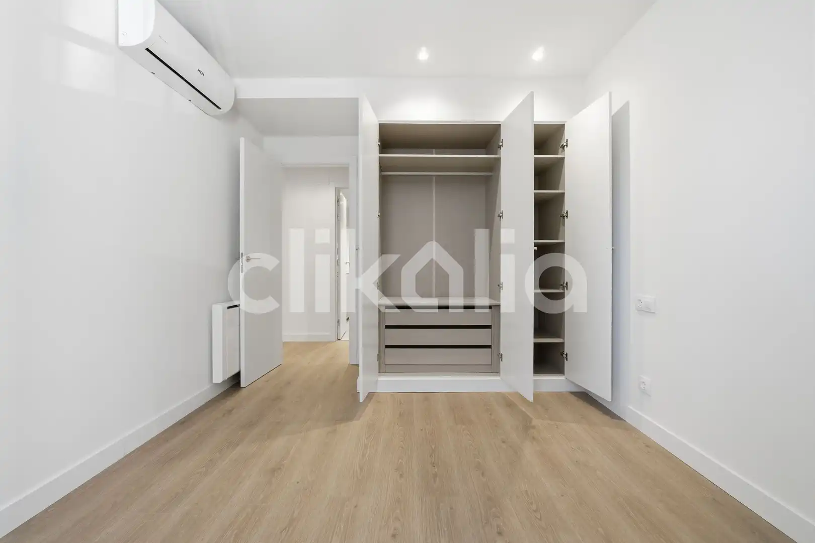 Habitación de Piso en venta en Madrid con Aire acondicionado, Calefacción y Terraza