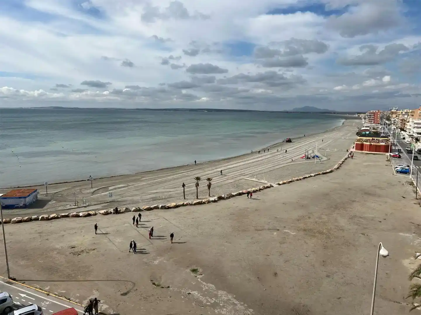 Vista exterior de Pis de lloguer en Santa Pola amb Aire condicionat i Balcó