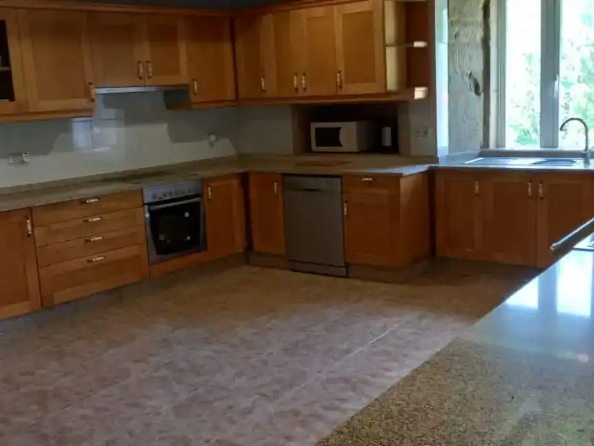 Cuina de Casa o xalet en venda en Carballedo amb Jardí privat, Parquet i Traster