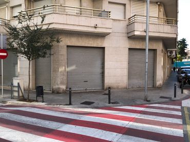 Local commercial à louer à Carrer Santiago Rusiñol 27