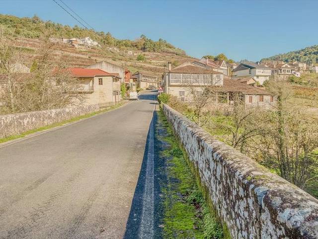 Casa adosada en Venta en Maceda