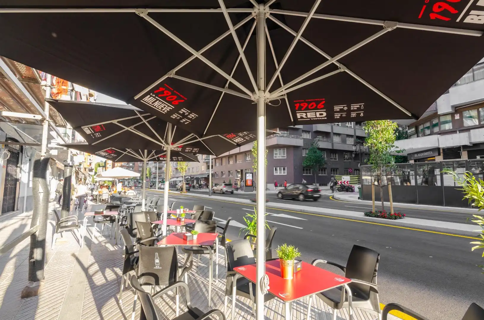 Terrasse von Geschaftsraum zur Miete in Oviedo  mit Klimaanlage