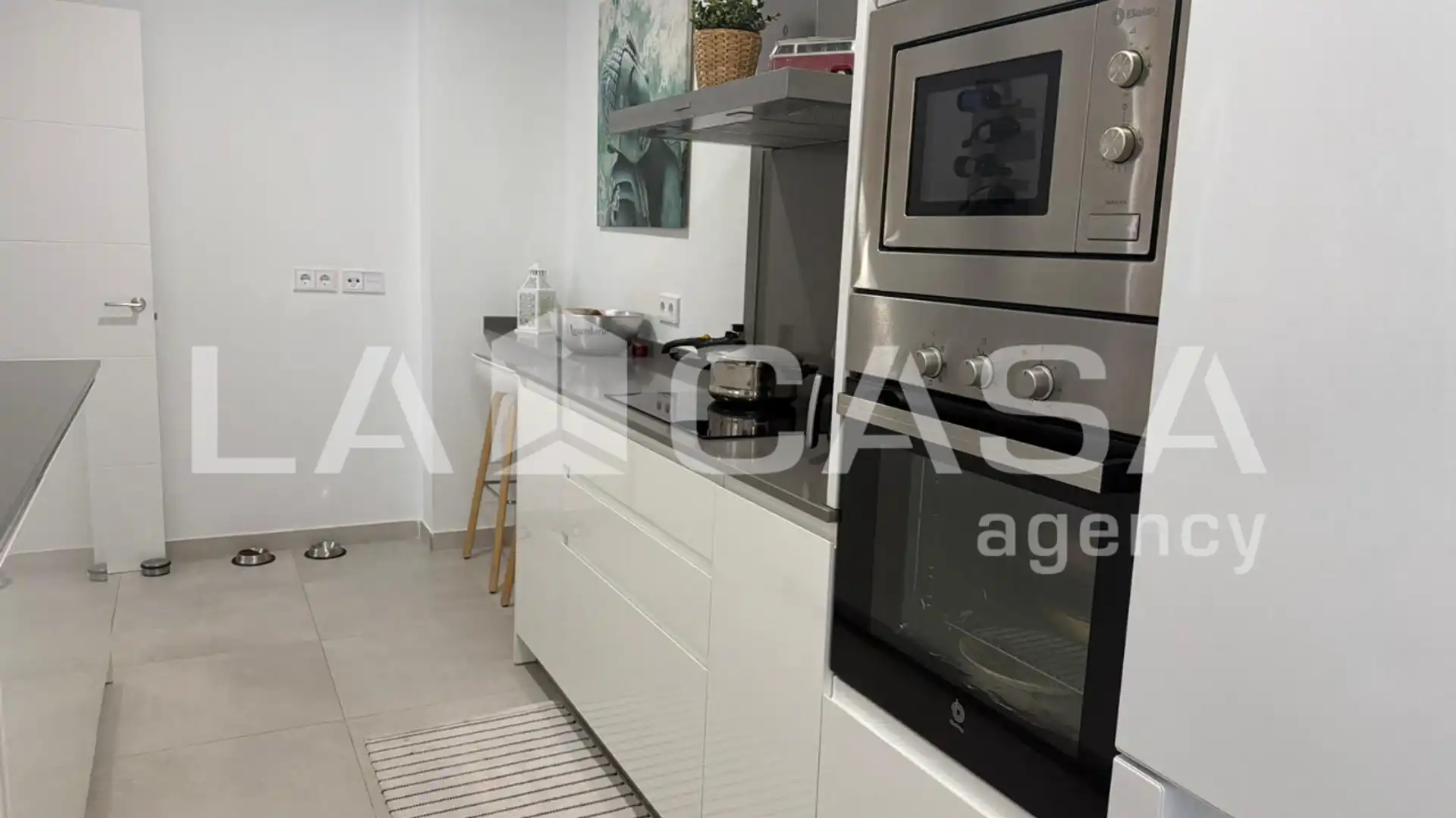 Cocina de Casa adosada en venta en Dos Hermanas con Aire acondicionado, Calefacción y Terraza