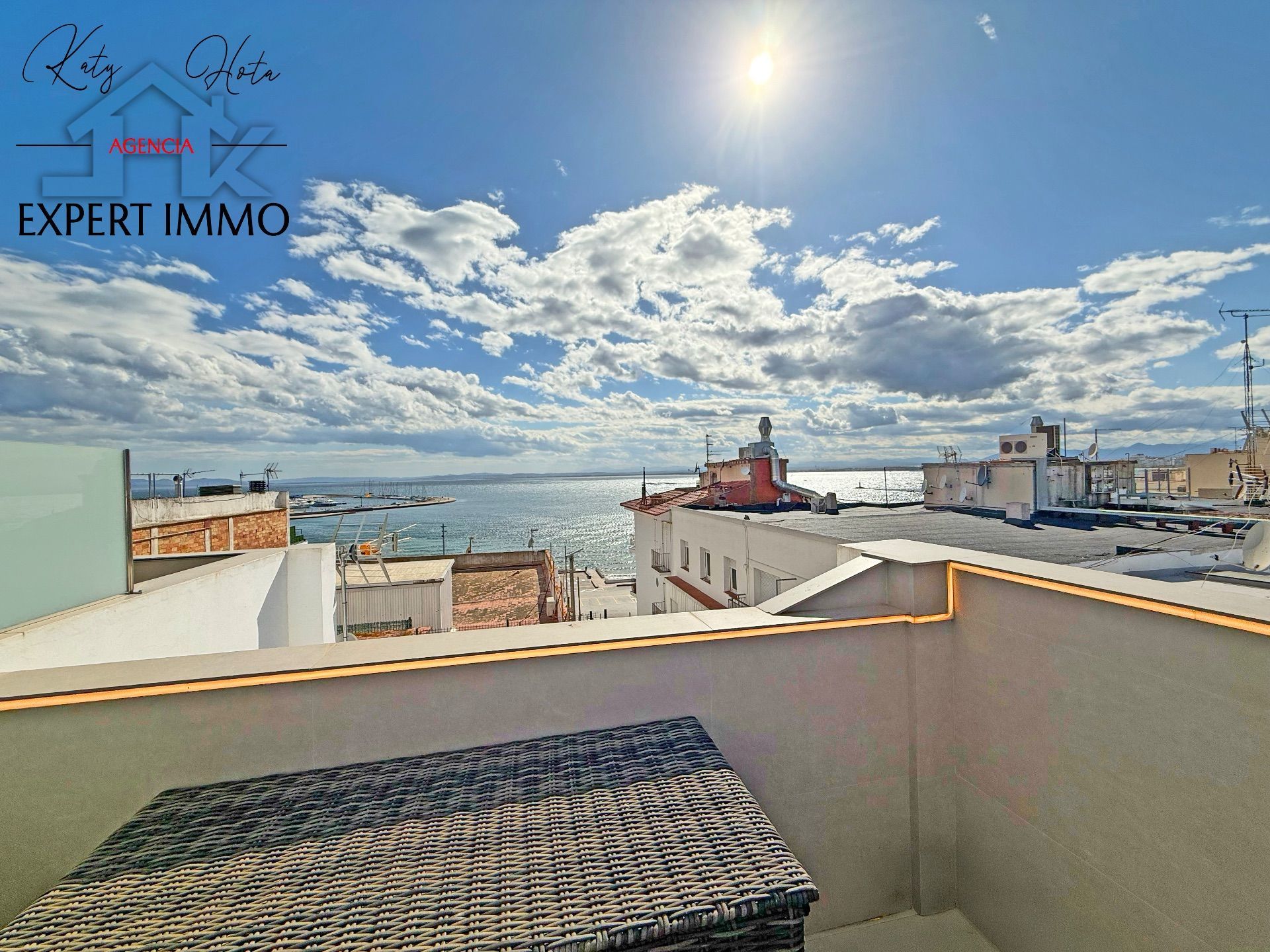 Attic for sale in francesc macia