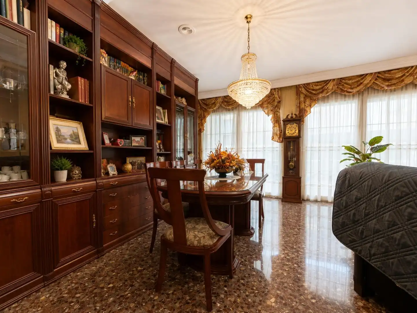 Dining room of Houses for sale in Reus  with Heating and Storage room