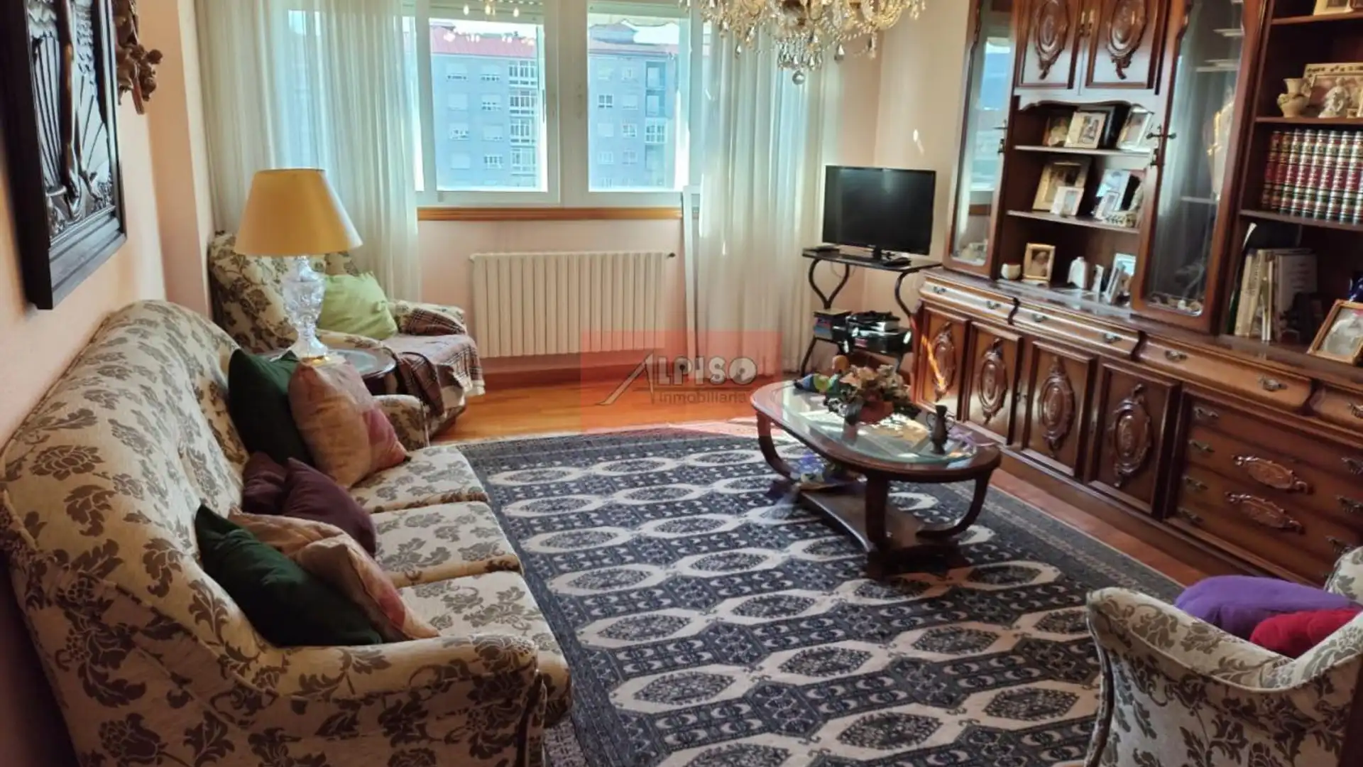 Sala de estar de Piso en venta en Ourense Capital  con Calefacción, Parquet y Trastero