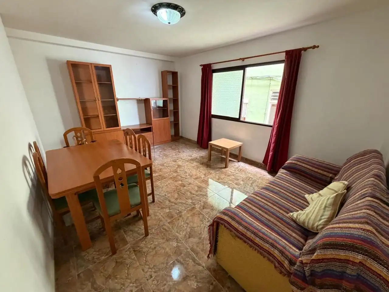 Sala d'estar de Pis en venda en Bajamar