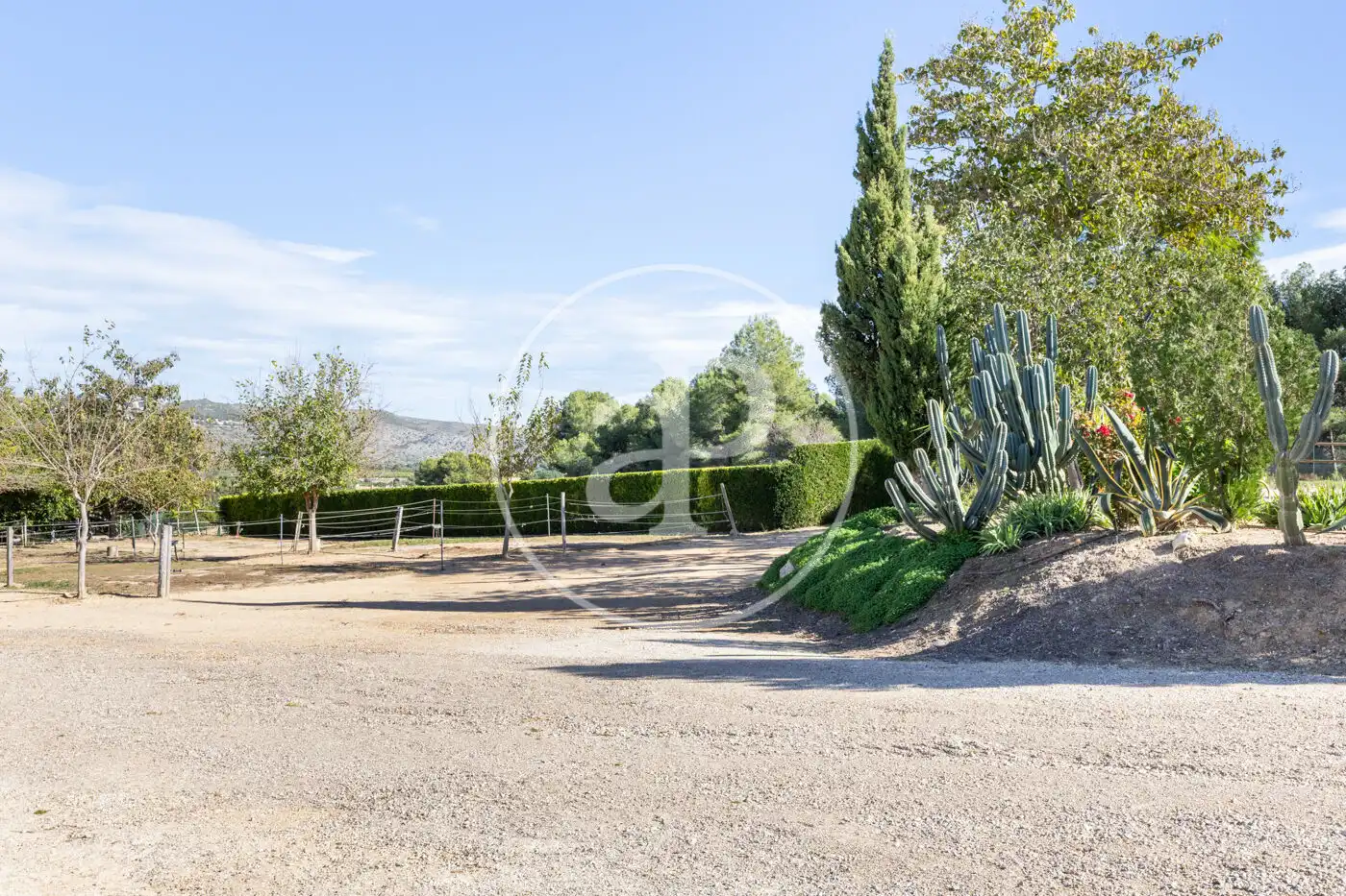 Vista exterior de Finca rústica en venta en Torrent con Aire acondicionado, Calefacción y Jardín privado