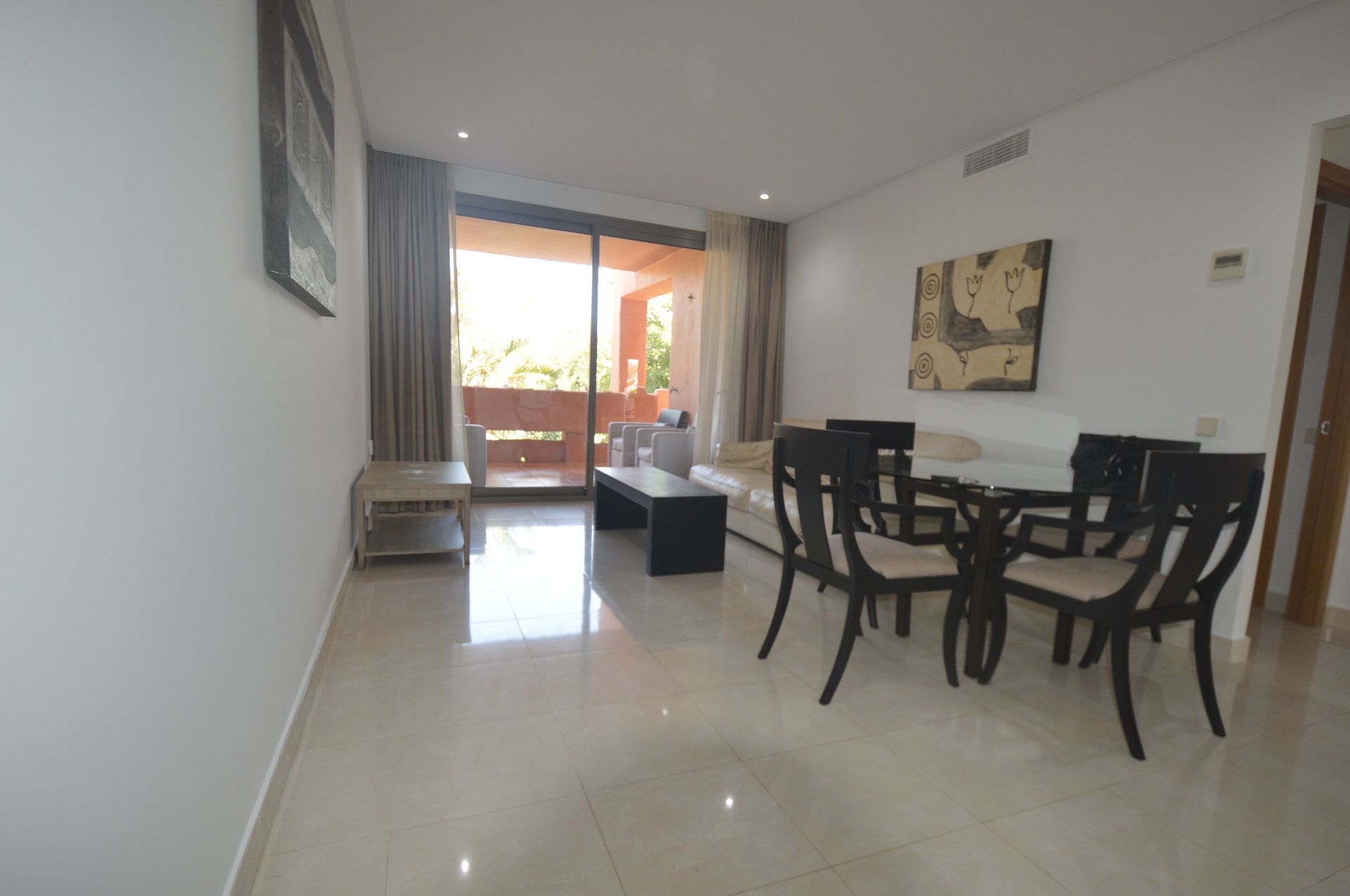 Living room of Flat for rent in Estepona  with Air Conditioner, Terrace and Storage room