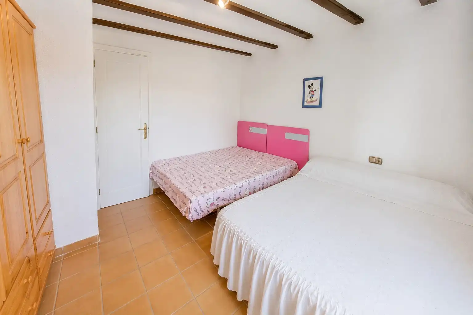 Dormitori de Casa o xalet en venda en Alberic amb Jardí privat, Terrassa i Traster