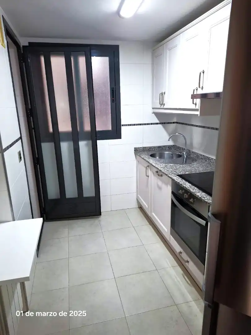 Cocina de Apartamento en venta en Murcia con Aire acondicionado, Calefacción y Amueblado