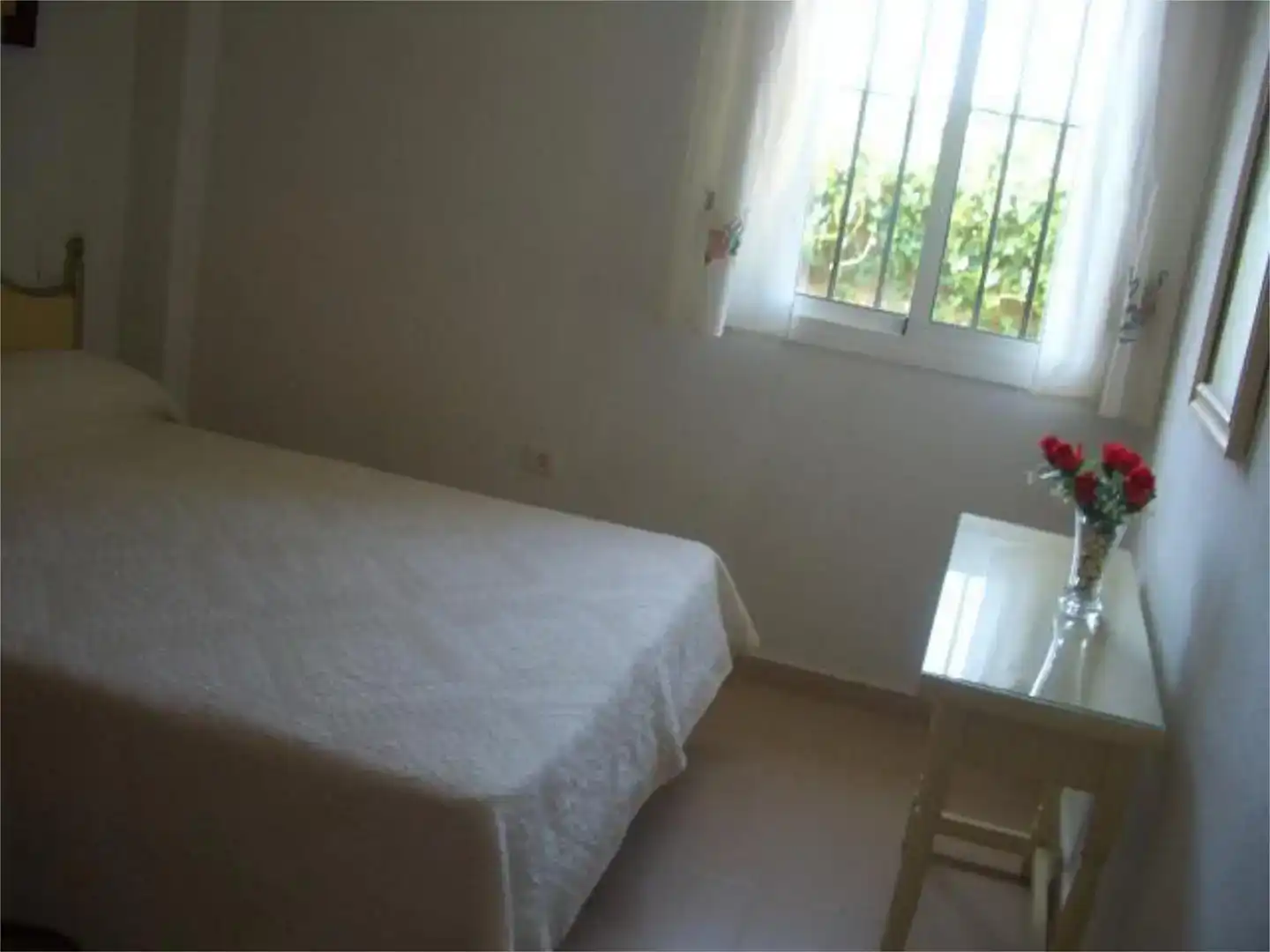 Dormitori de Casa o xalet de lloguer en Conil de la Frontera amb Aire condicionat, Jardí privat i Traster