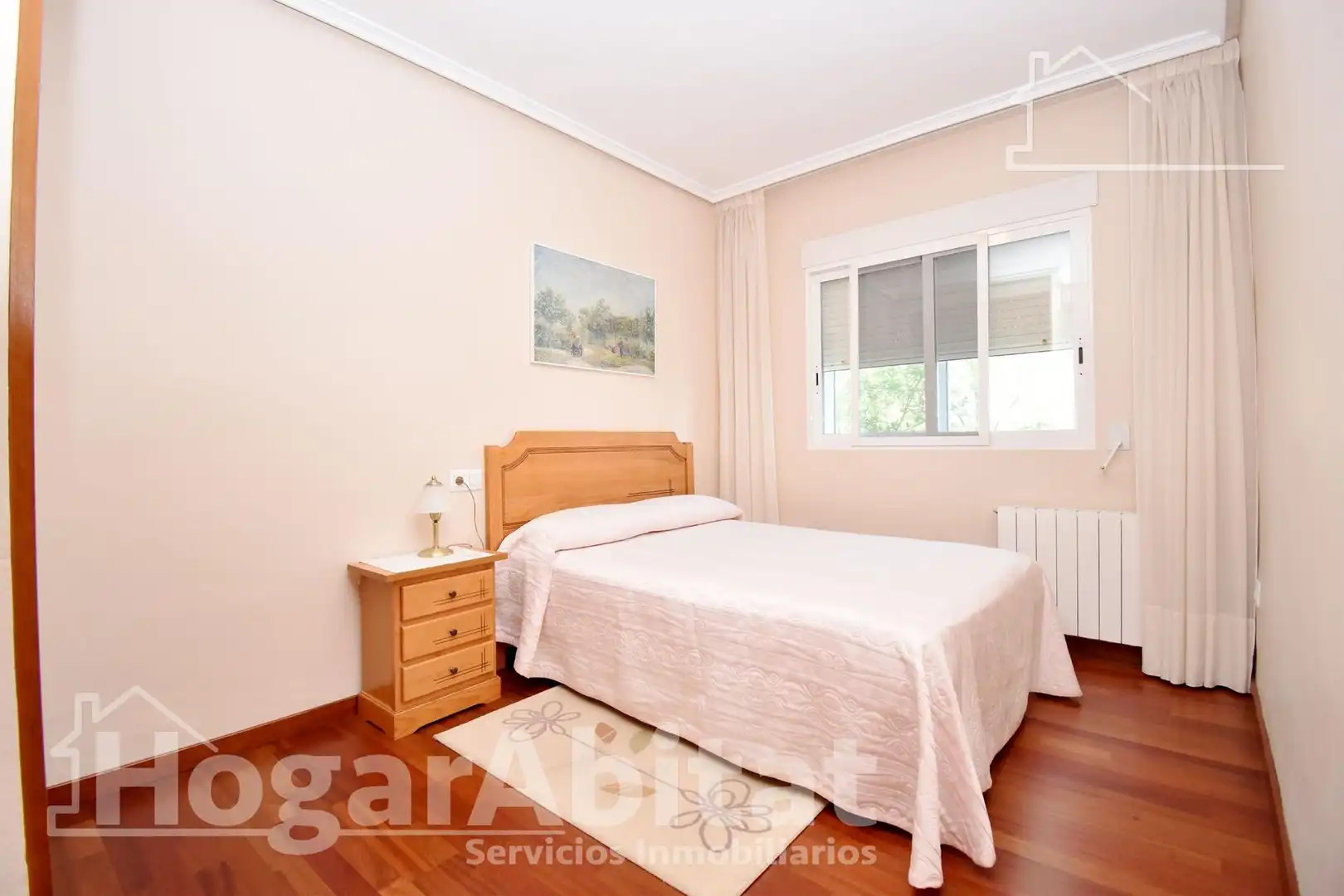 Bedroom of Houses for sale in Torrent  with Air Conditioner, Heating and Private garden