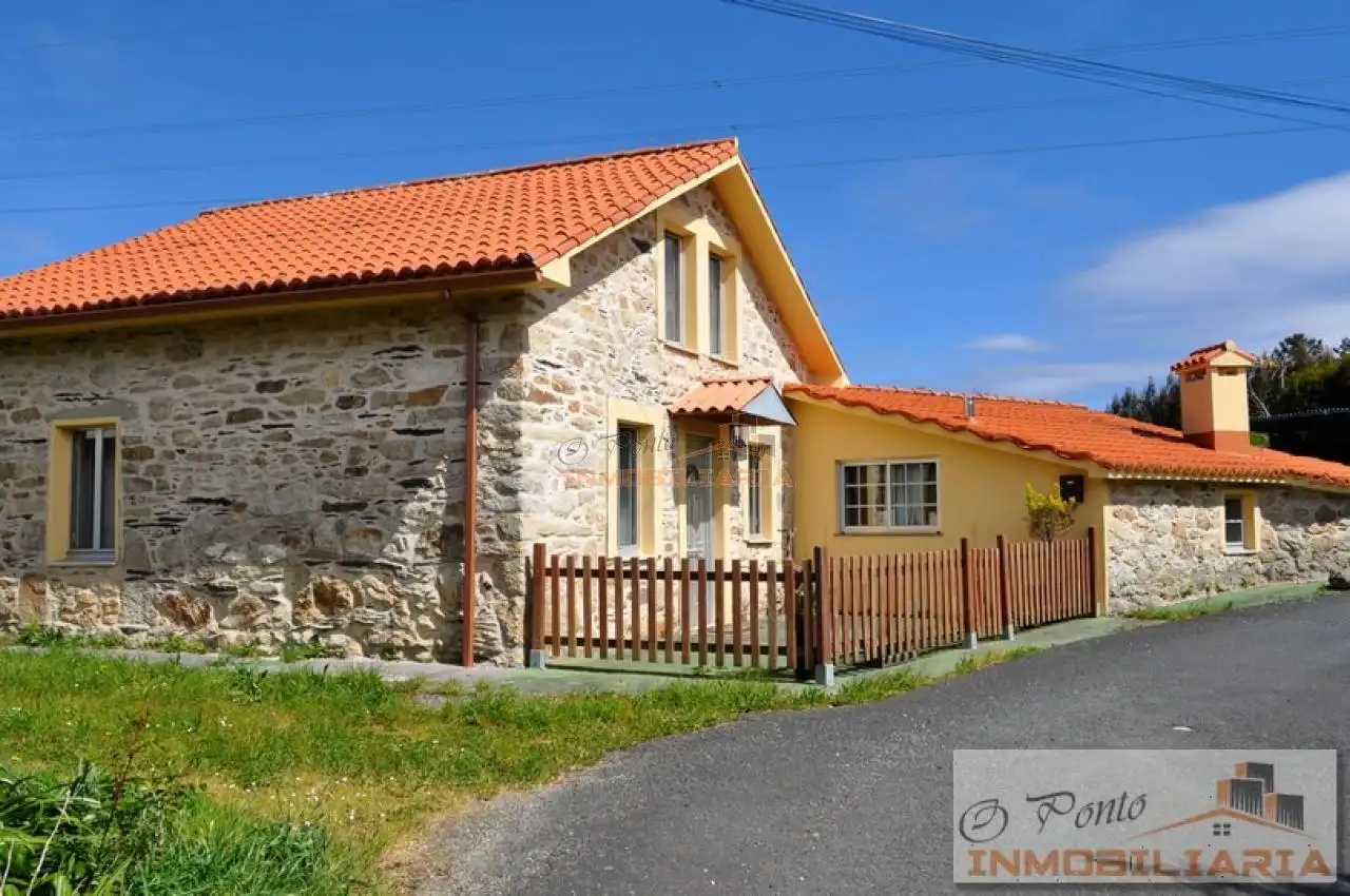 Vista exterior de Casa o chalet en venta en Cabanas con Calefacción, Jardín privado y Trastero