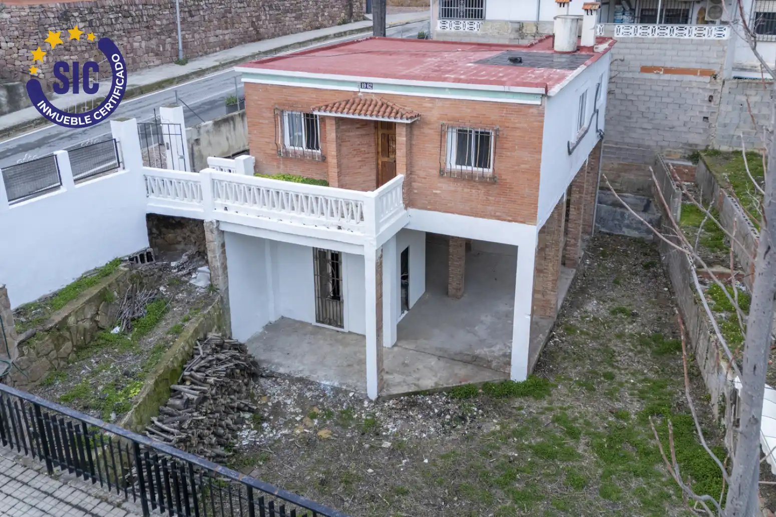 Außenansicht von Haus oder Chalet zum Verkauf in Serra mit Privatgarten und Terrasse
