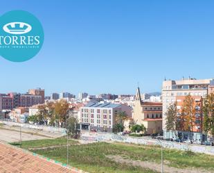 Exterior view of Flat for sale in Málaga Capital  with Heating, Parquet flooring and Storage room