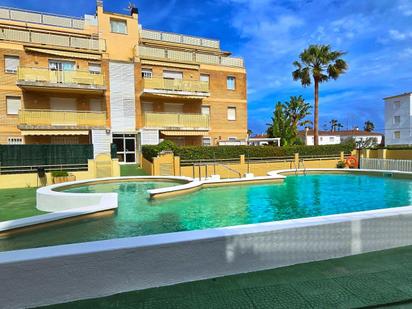 Piscina de Planta baixa en venda en Cunit amb Aire condicionat, Calefacció i Jardí privat