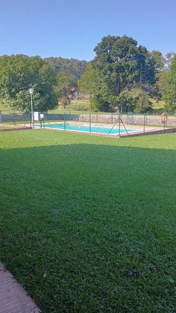 Piscina de Pis en venda en Solórzano amb Aire condicionat, Calefacció i Terrassa