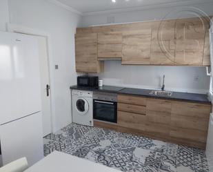 Kitchen of Flat to rent in Santander