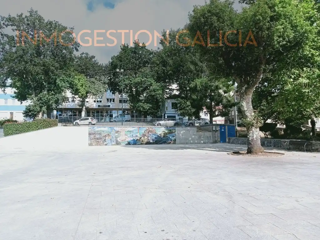 Edificio en venta en Plaza Campo Da Feira, Cerceda