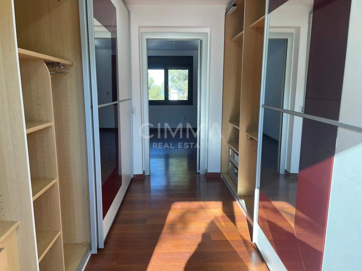 Habitación de Casa o chalet en venta en La Nucia con Aire acondicionado, Calefacción y Jardín privado