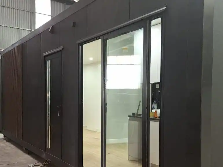 Büro zum Verkauf in Ames mit Klimaanlage