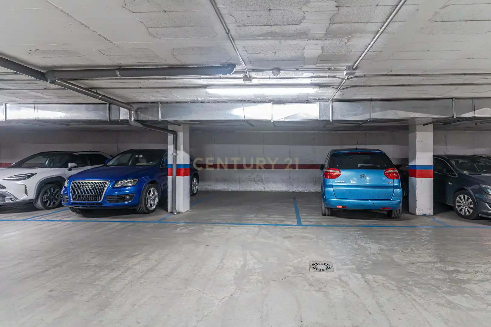 Parking of Apartments for sale in La Zubia Ciudad