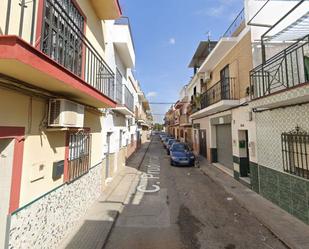 Exterior view of Flat for sale in  Sevilla Capital