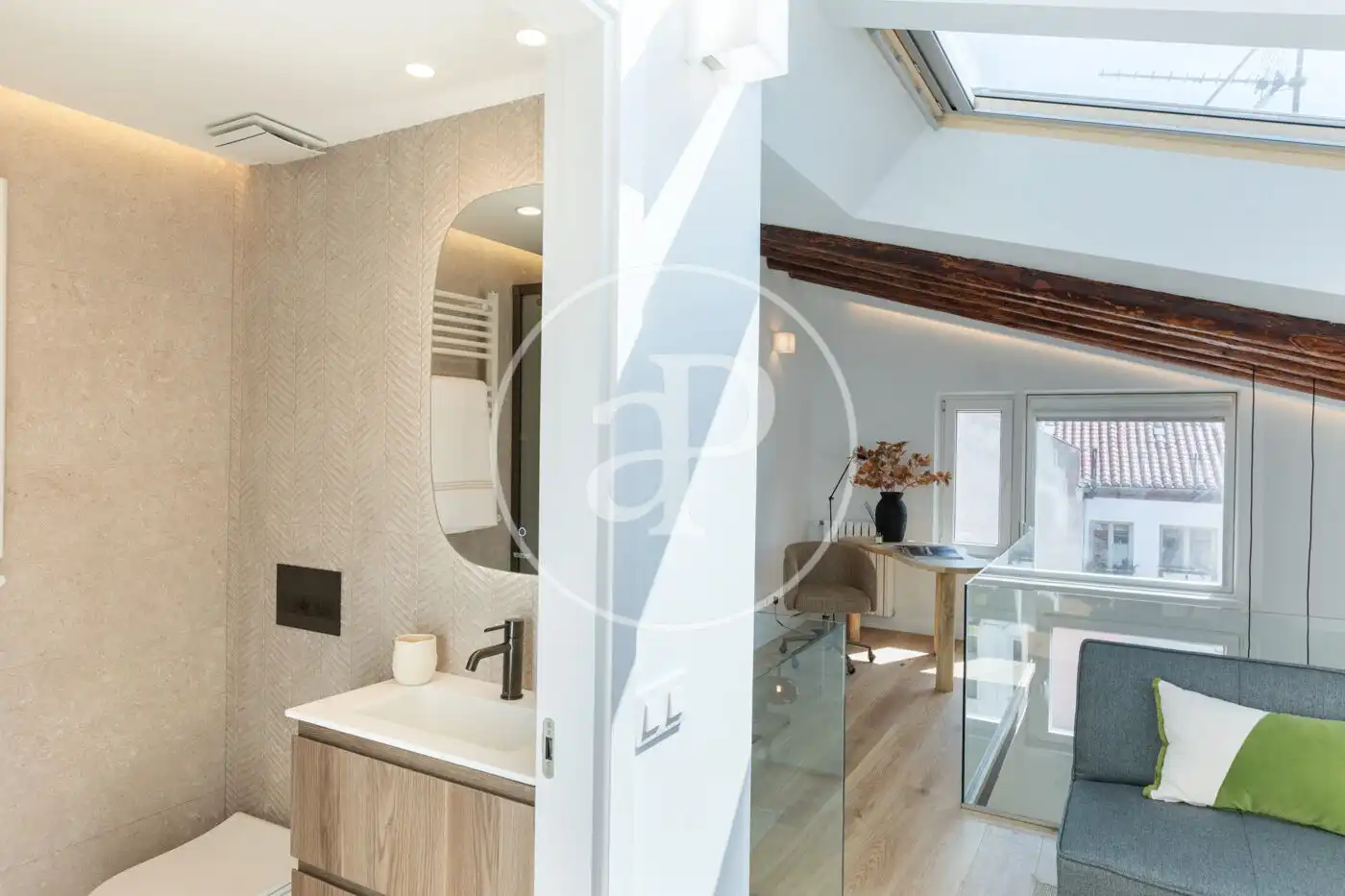 Bathroom of Duplexes for sale in Madrid  with Air Conditioner, Heating and Terrace