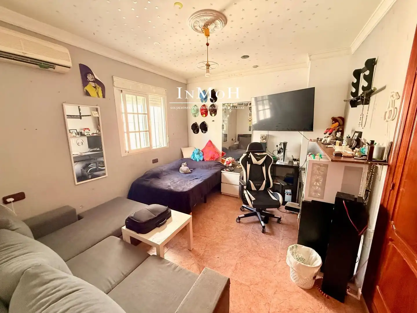 Sala de estar de Casa adosada en venta en Chiclana de la Frontera con Aire acondicionado, Terraza y Balcón