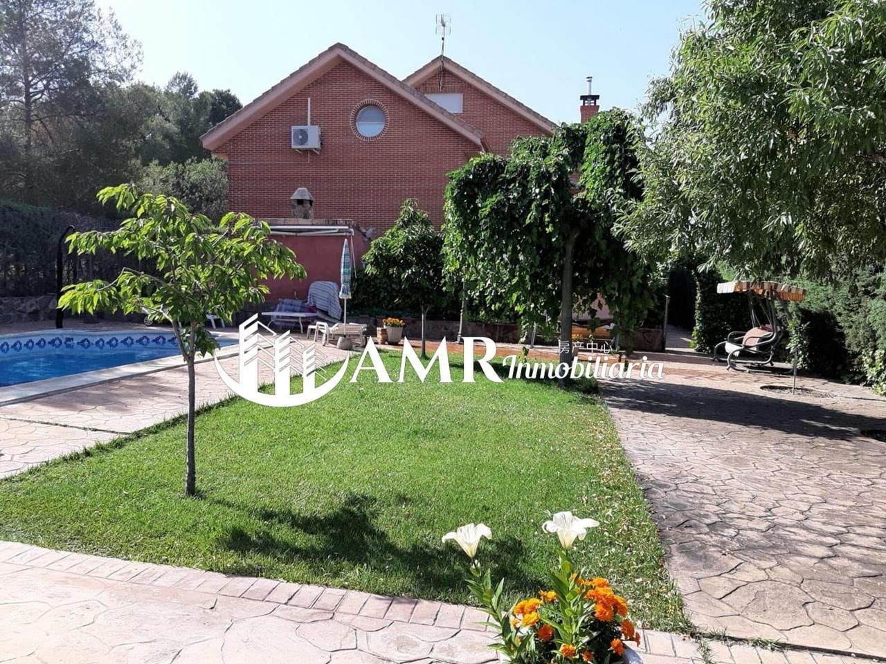 Jardí de Casa o xalet en venda en Colmenar de Oreja amb Aire condicionat, Calefacció i Jardí privat