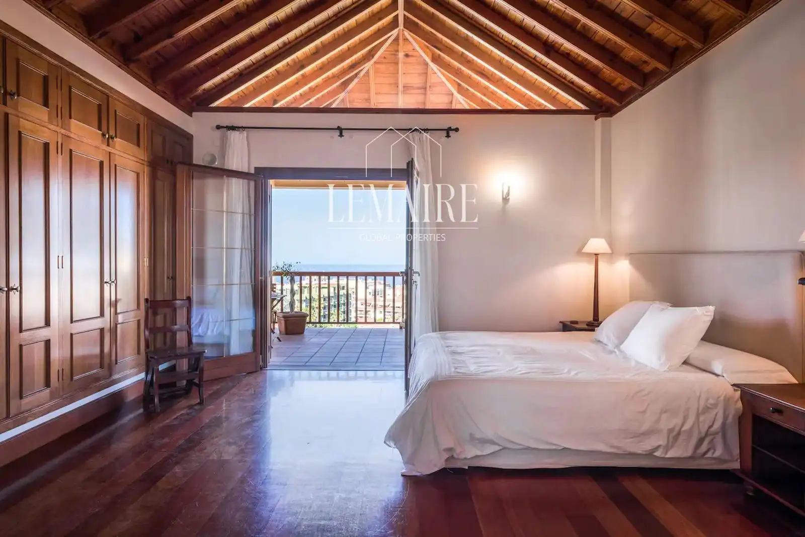 Dormitori de Casa o xalet en venda en Playa Jardín