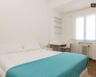 Bedroom of Flat to share in  Madrid Capital  with Air Conditioner and Terrace