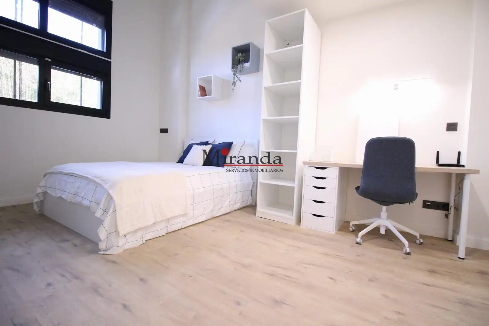 Habitación de Estudio para compartir en Villaviciosa de Odón con Aire acondicionado, Calefacción y Terraza
