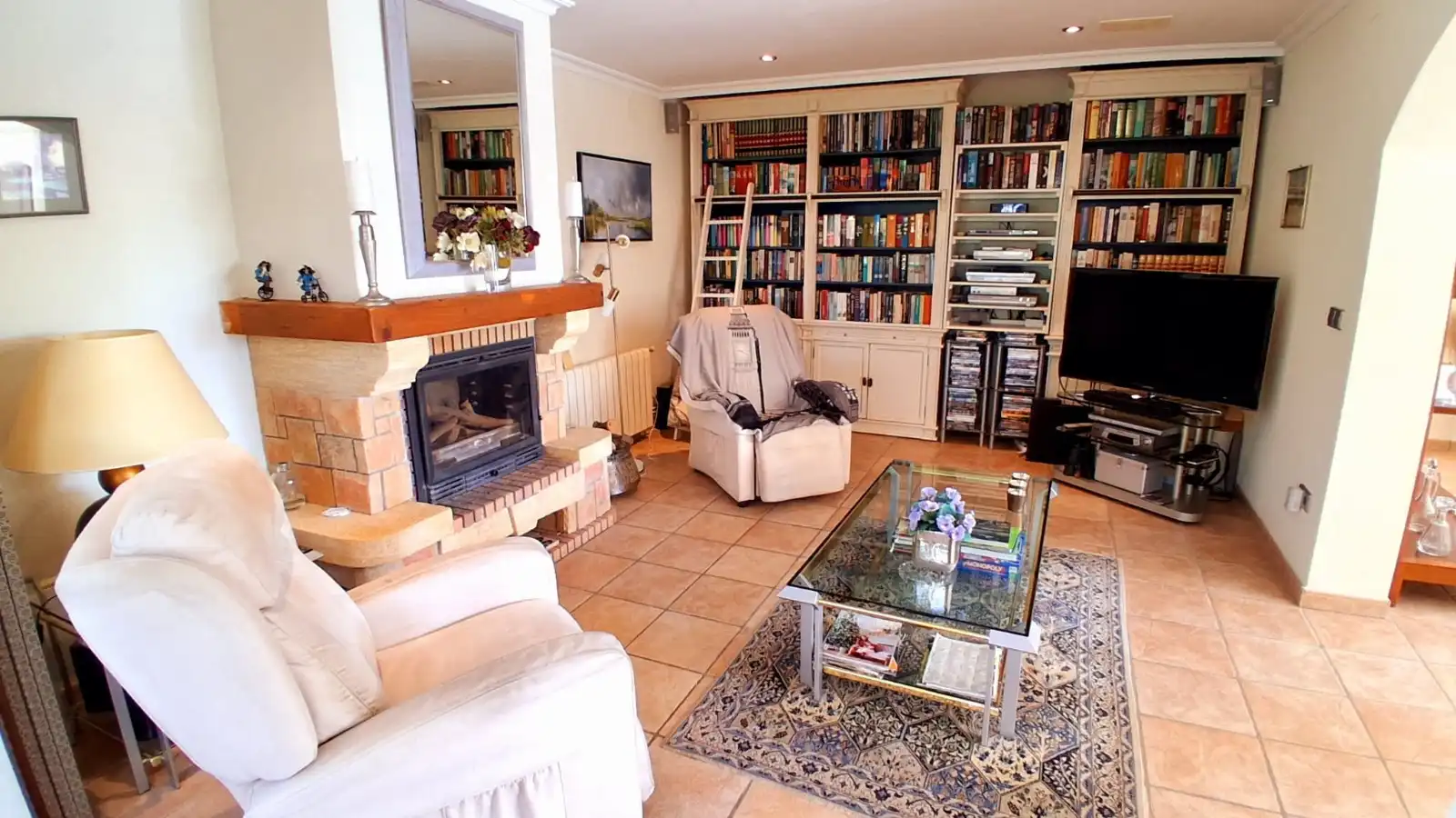 Living room of Houses for sale in L'Alfàs del Pi  with Air Conditioner, Heating and Private garden