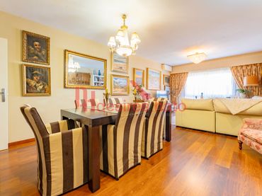Flat with balcony for sale in Carrer d'Isabel la Catòlica