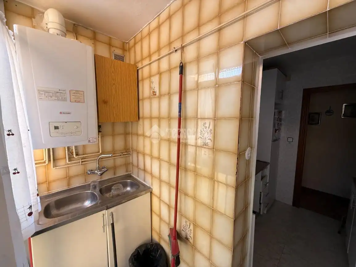 Küche von Wohnung zum Verkauf in Madrid mit Klimaanlage, Heizung und Terrasse