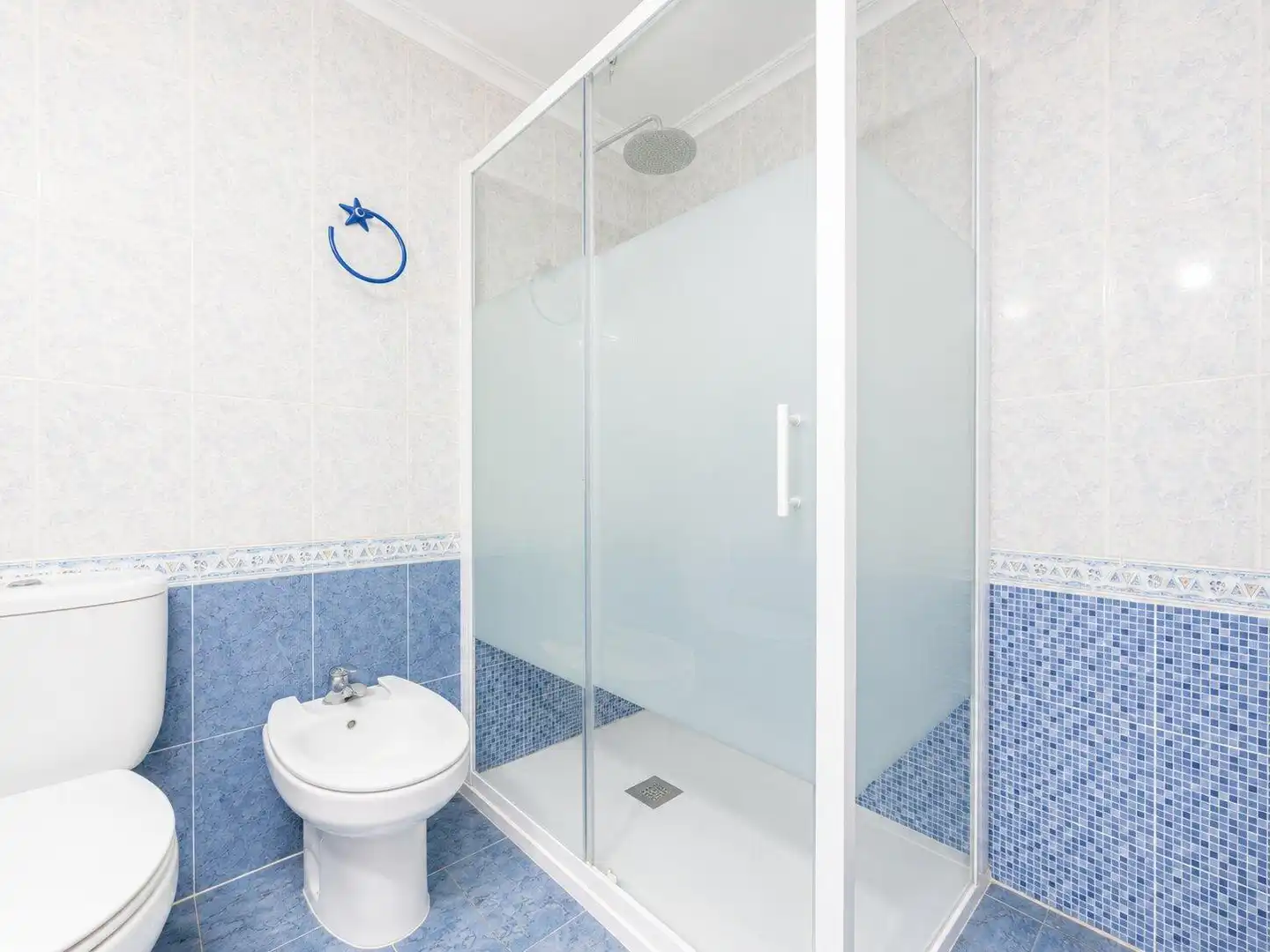 Baño de Piso en venta en Meliana con Terraza, Trastero y Balcón