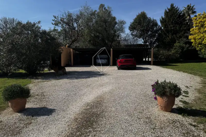 Parking de Casa o chalet en venta en Agullana con Calefacción, Jardín privado y Amueblado