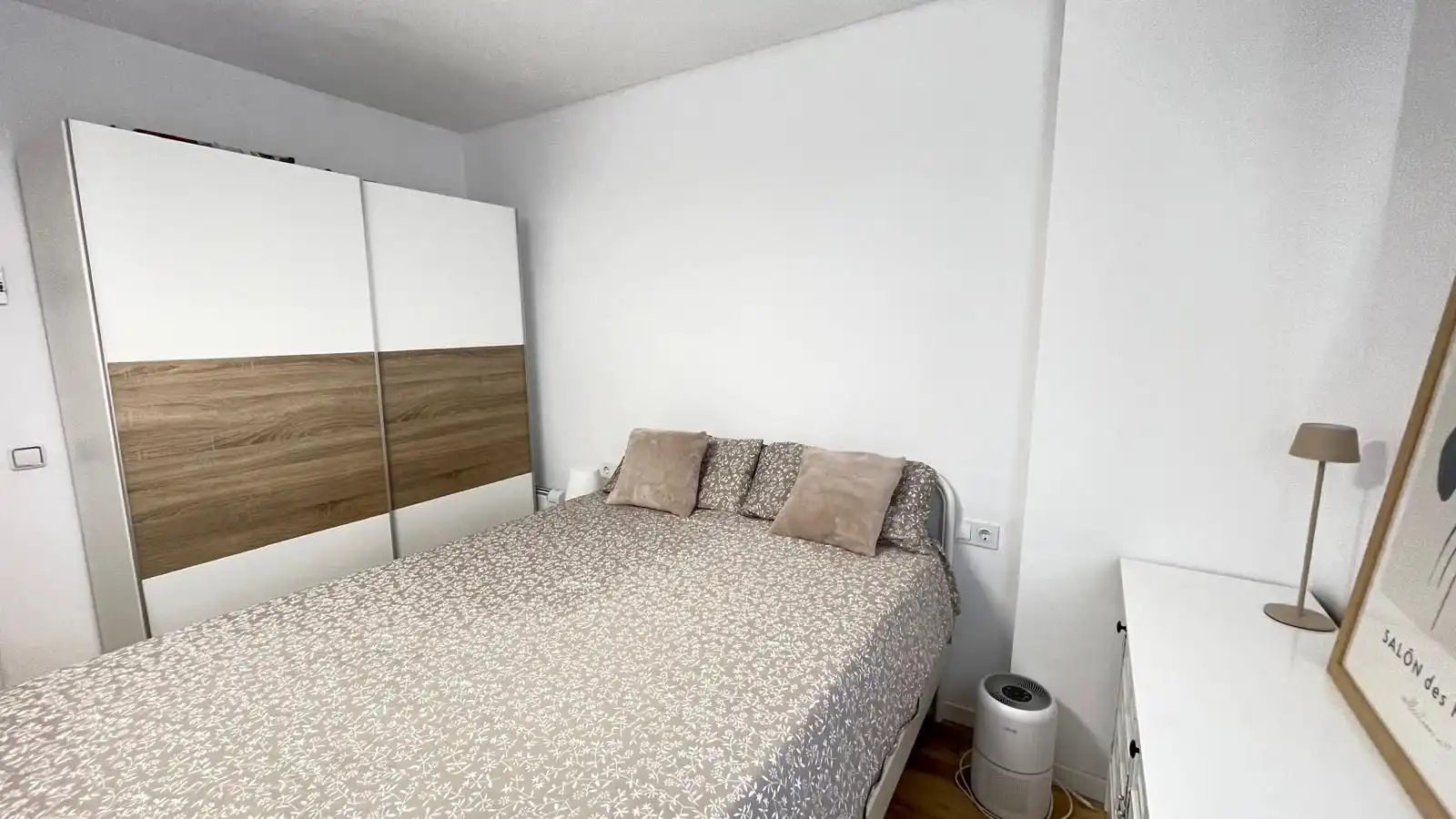 Habitación de Apartamento en venta en Pineda de Mar con Aire acondicionado, Amueblado y Piscina comunitaria