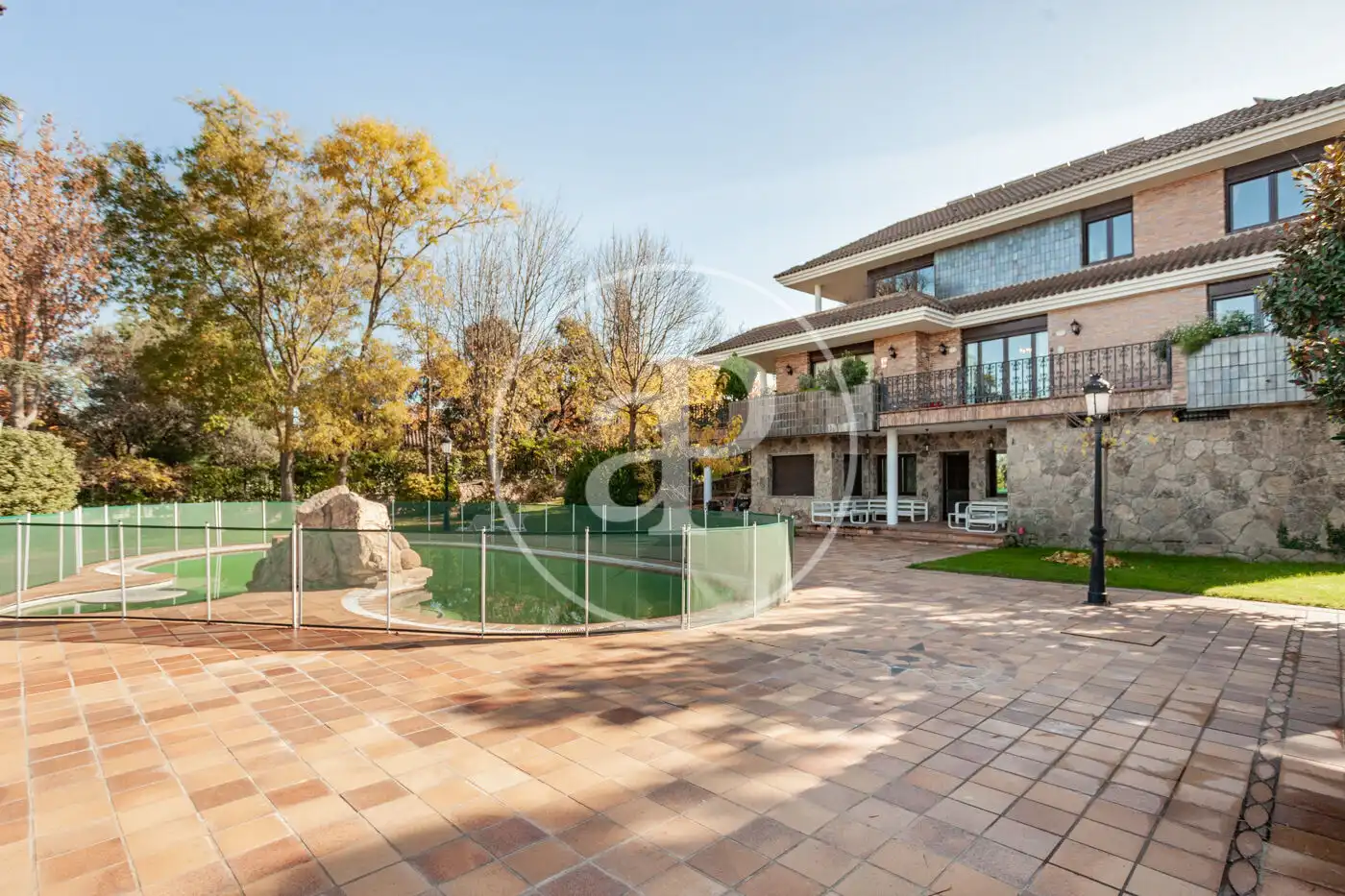 Jardín de Casa o chalet en venta en Pozuelo de Alarcón con Aire acondicionado, Calefacción y Jardín privado