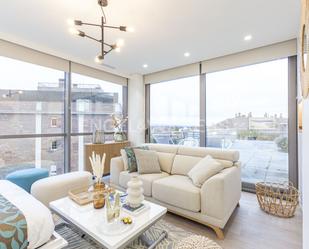 Sala d'estar de Apartament de lloguer en  Madrid Capital amb Aire condicionat, Calefacció i Terrassa