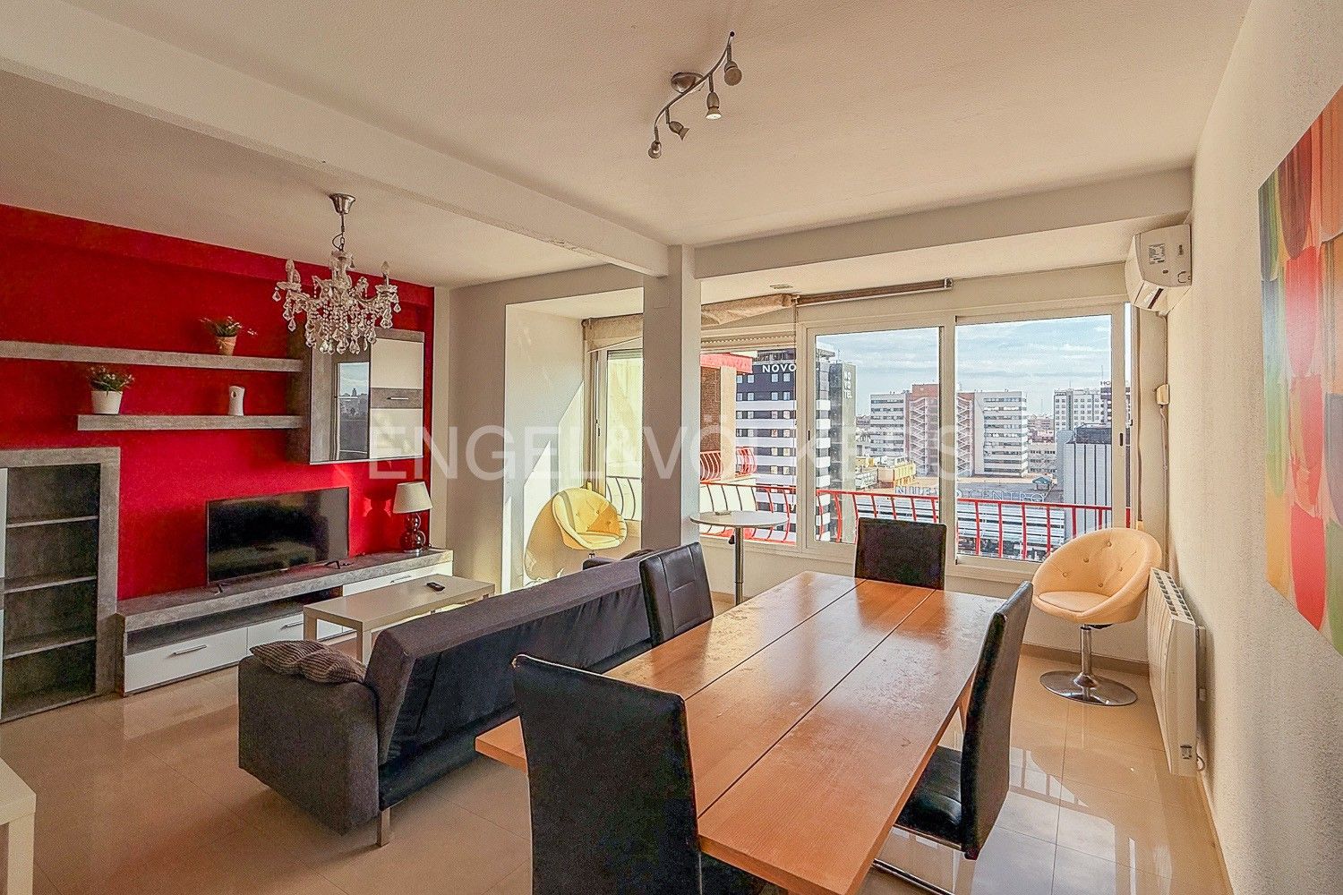 Sala d'estar de Apartament de lloguer en  Valencia Capital amb Aire condicionat, Calefacció i Moblat