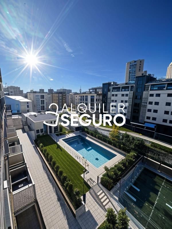 Exterior view of Flat to rent in Coslada  with Air Conditioner, Heating and Terrace