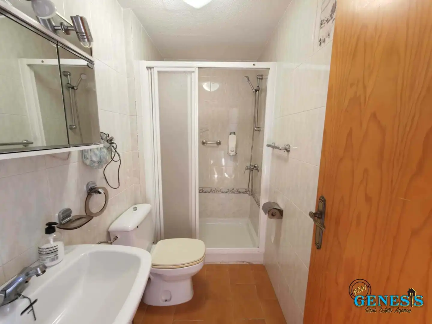 Bathroom of Apartments for sale in La Mata