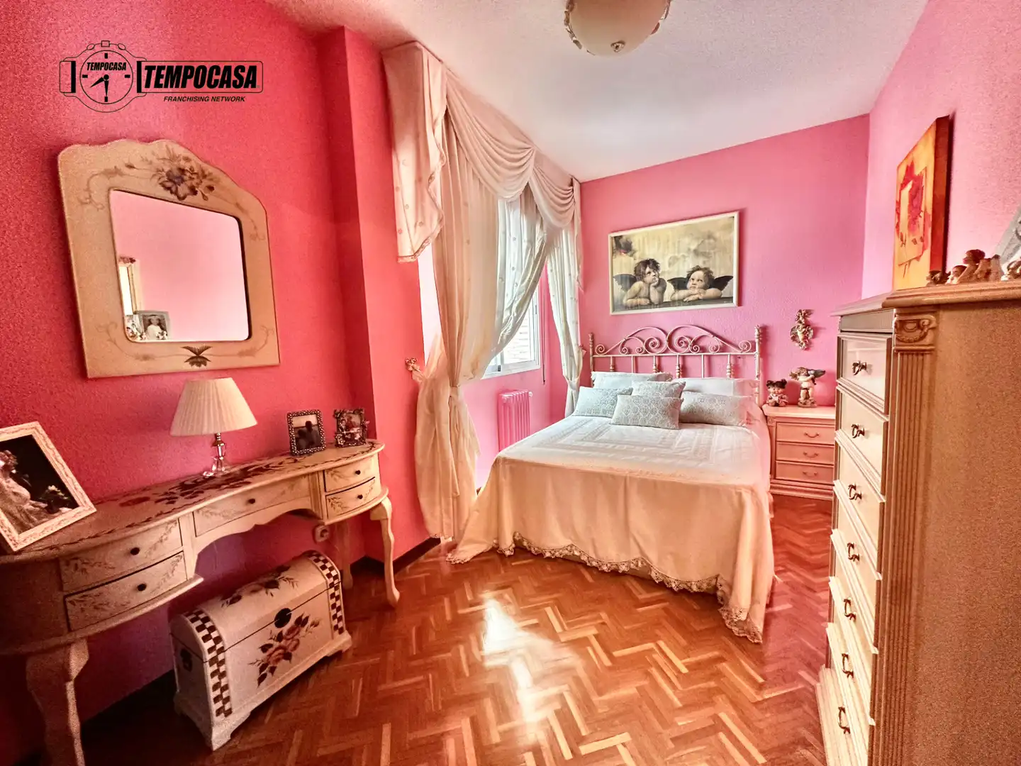 Habitación de Piso en venta en Madrid con Aire acondicionado, Calefacción y Jardín privado