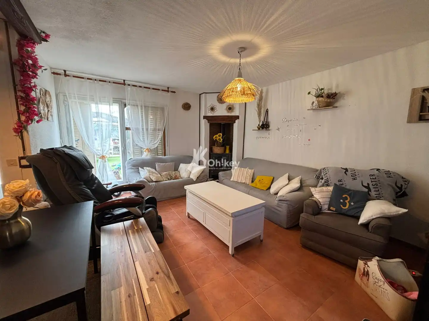 Sala de estar de Casa o chalet en venta en Marchamalo con Calefacción, Jardín privado y Terraza