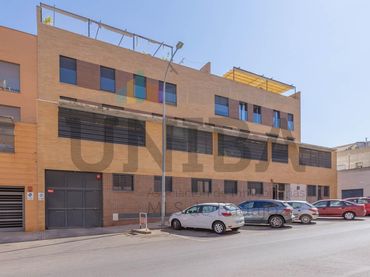 Wohnung mit Aufzug zum Verkauf in Maria Auxiliadora - Barriada de Llera