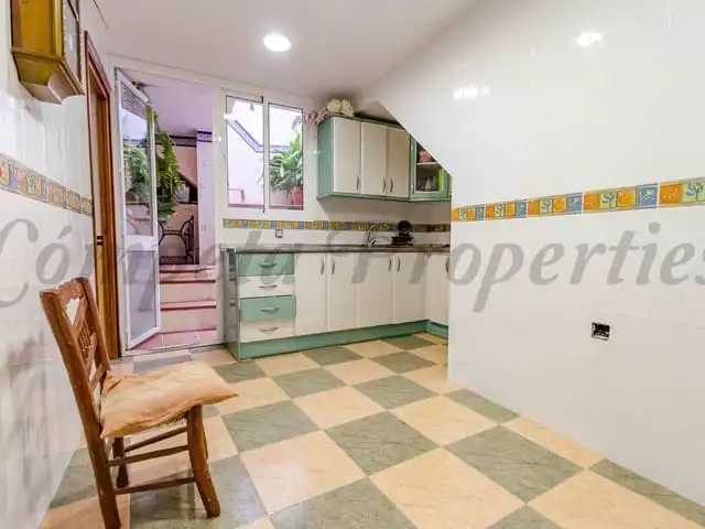 Casa adosada en venta en Canillas de Albaida